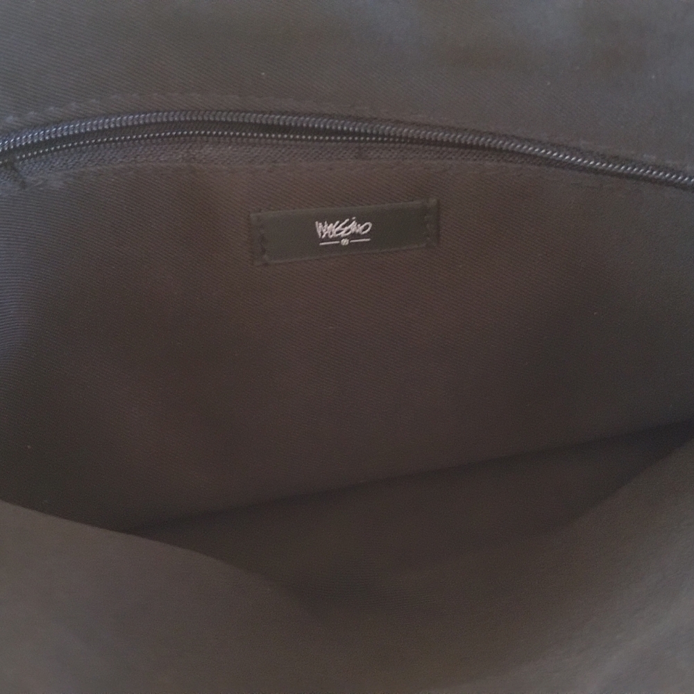 Mossimo Soft Clutch - image 3